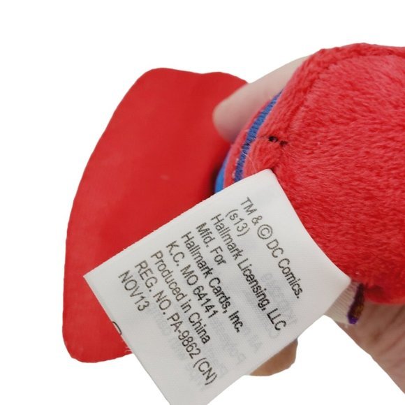 Hallmark Itty Bittys DC‎ Comic Superman 4” Plush Stuffed Toy Mini TINY Travel - Picture 4 of 6